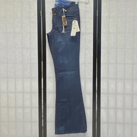 XOXO Low Rise Embroidered Flared Denim Jeans Light Distress Medium Wash NWT 7/8 - Picture 5 of 14